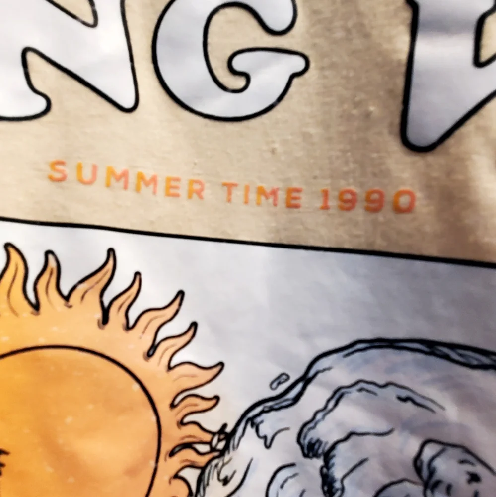 Shein, Women's size Large, T-Shirt, Brand New, Never Worn, Surfing Waves - Picture 4 of 7